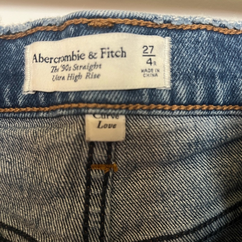 Abercrombie & Fitch Curvy 90’s Straight